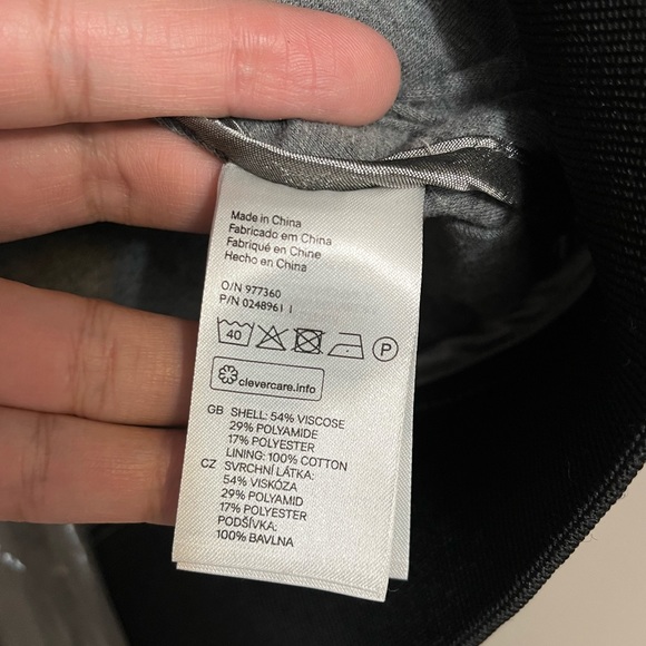 Shiny silver bomber jacket - Picture 2 of 2